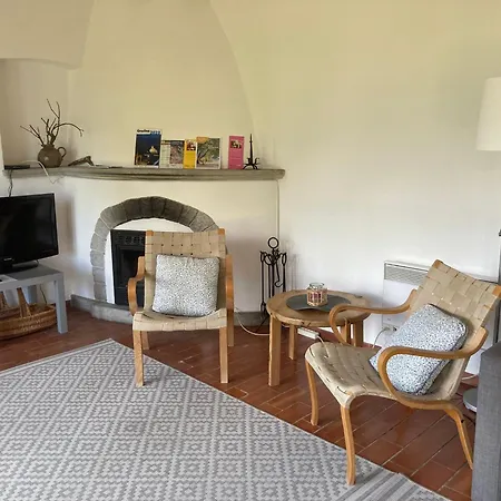 Bellaterra B Holiday home *