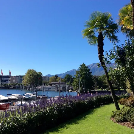 Сasa de vacaciones Bellaterra B By Fewotessin *