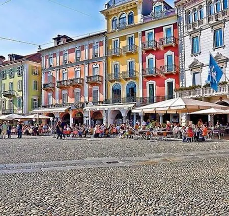 Bellaterra B By Fewotessin Будинок відпочинку